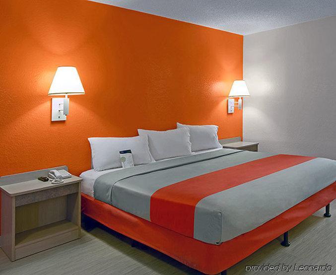 Motel 6-Westminster, Ca - South - Long Beach Area Экстерьер фото