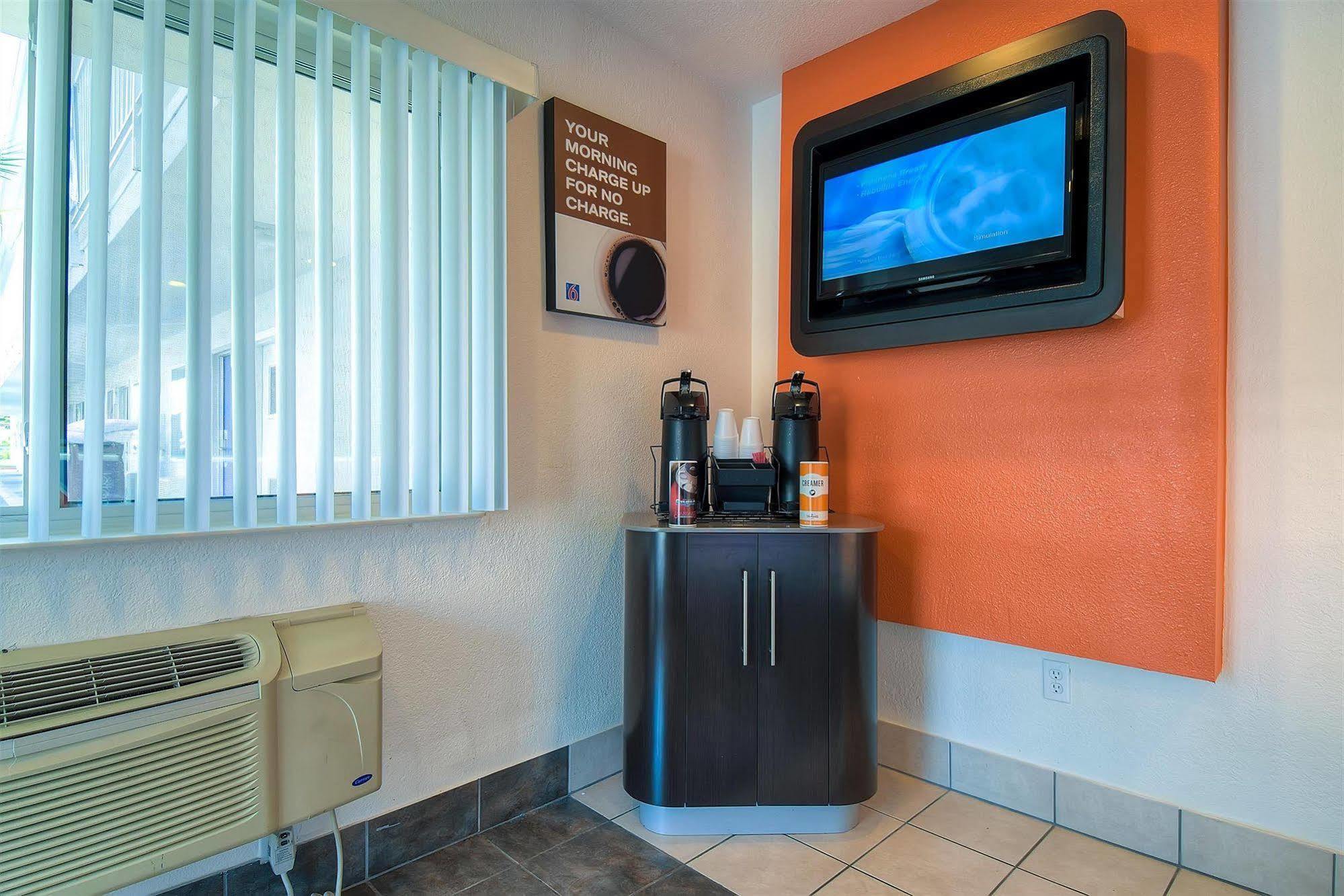 Motel 6-Westminster, Ca - South - Long Beach Area Экстерьер фото